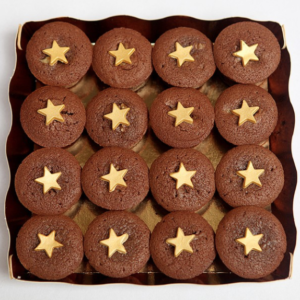 16 mini star cupcakes