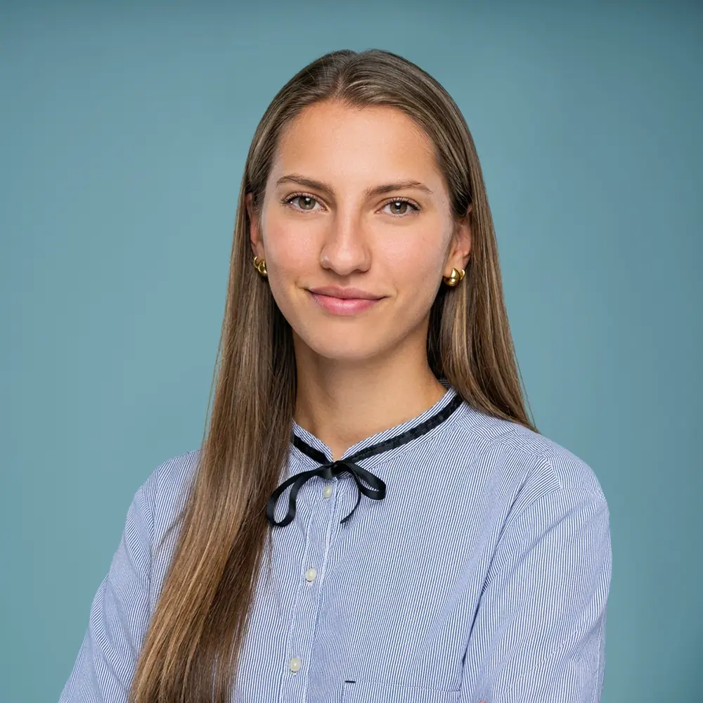 Carla B. 1