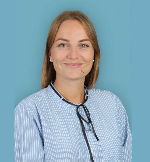 Claire G. 1