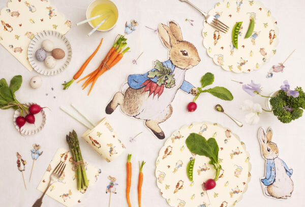 Assiettes de présentation Peter Rabbit™ & Friend